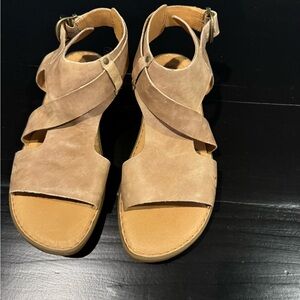 Born Marlow Gladiator Sandals